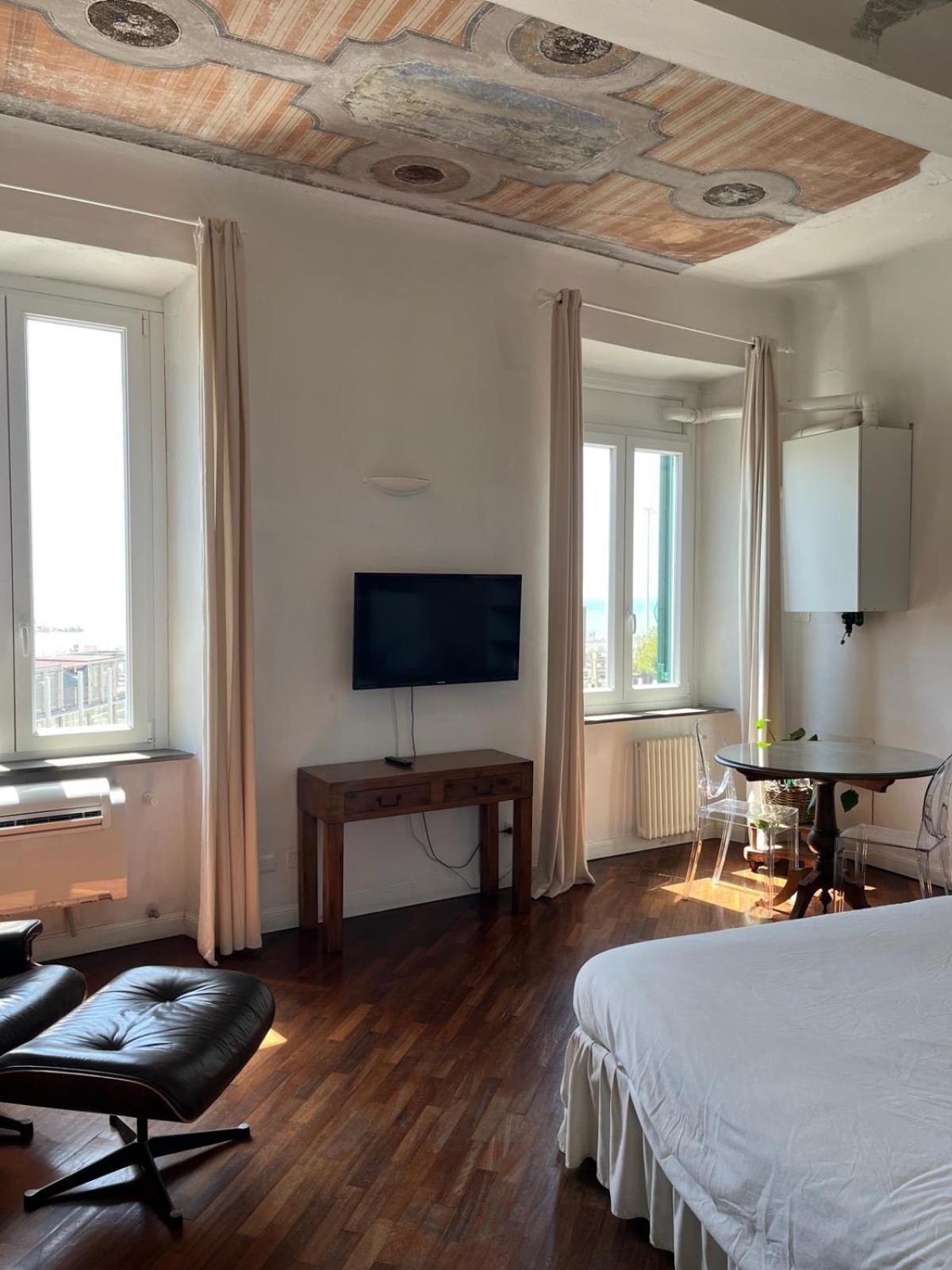 The Sunshine Loft Apartment Livorno Bilik gambar